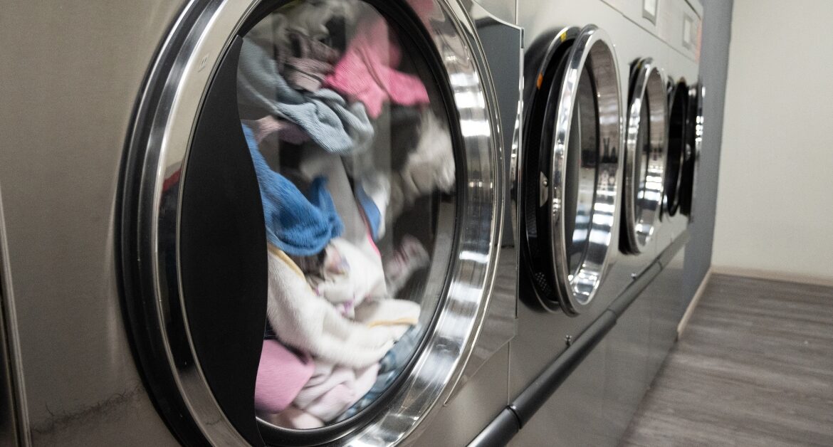 How to Set Up a Successful Campus Laundry Service